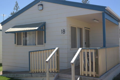 Moana Beach Tourist Park - Kawana Tourism 35