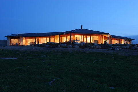 Almonta Park Lodge - Kawana Tourism 5