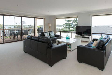 Bimbadeen - Kawana Tourism 2