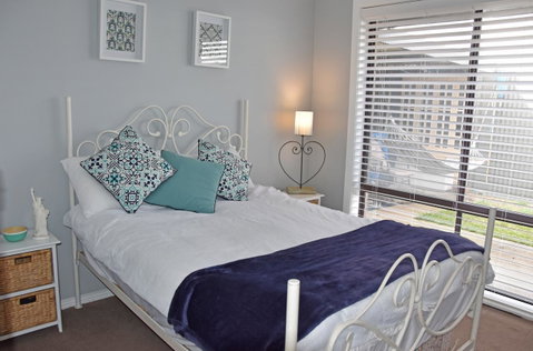 Beach Life Retreat - Kawana Tourism 6