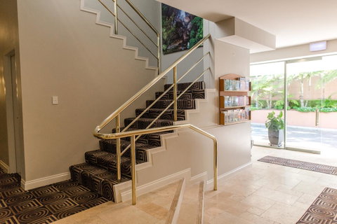 The Belmore Apartments Hotel - Kawana Tourism 24