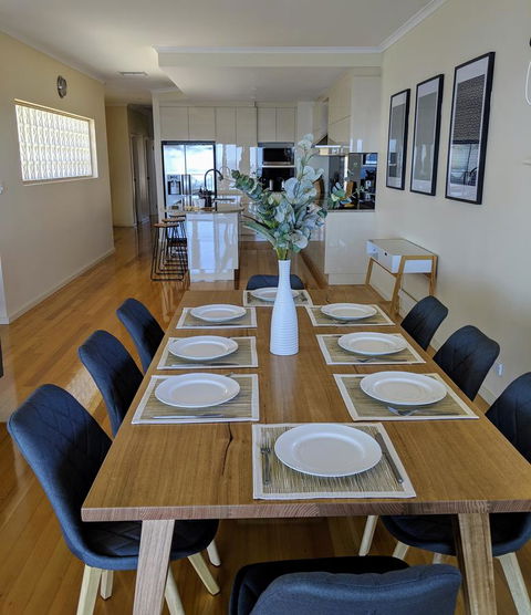 Ochre Point Beach House On Moana Seafront - Kawana Tourism 3