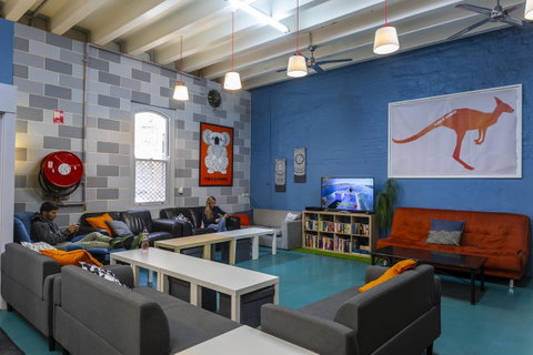 Tequila Sunrise Hostel Adelaide - Kawana Tourism 17