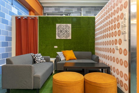 Tequila Sunrise Hostel Adelaide - Kawana Tourism 2