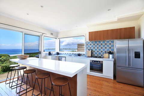 Culburra Beachhouse - Kawana Tourism 1
