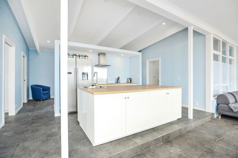 Salomon Sea Haus - Sellicks Beach - C21 SouthCoast Holidays - Kawana Tourism 2