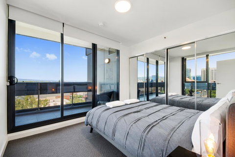 Swainson On Grote - Kawana Tourism 17