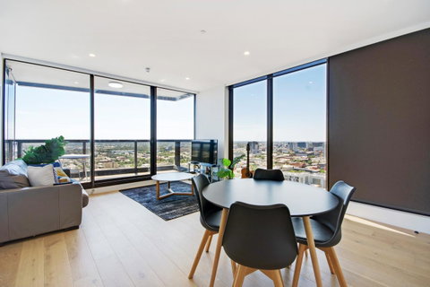 Swainson At Vue - Kawana Tourism 11