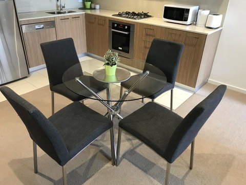 Ther-Rich 2Brm CBD Apartment - Kawana Tourism 35