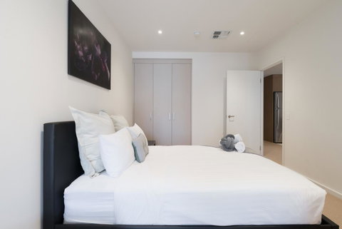 Ther-Rich 2Brm CBD Apartment - Kawana Tourism 0