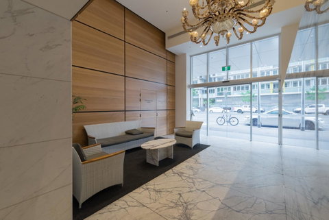 Ther-Rich 2Brm CBD Apartment - Kawana Tourism 16