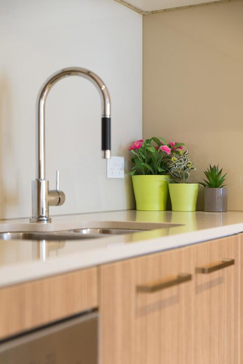 Ther-Rich 2Brm CBD Apartment - Kawana Tourism 27