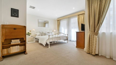 GOUGER 265 - Kawana Tourism 12