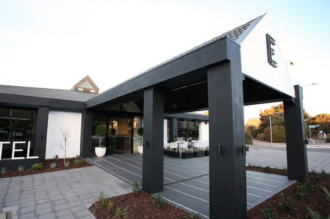 Ellen Hotel - Kawana Tourism 23