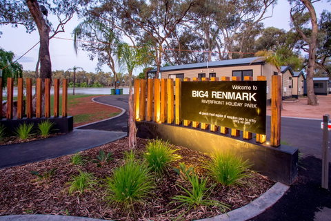BIG4 Renmark Riverfront Holiday Park - Kawana Tourism 27