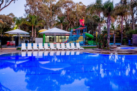 BIG4 Renmark Riverfront Holiday Park - Kawana Tourism 4