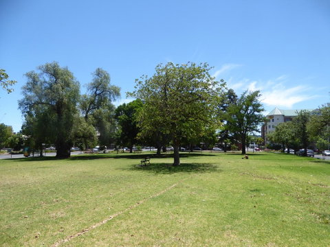 ADELAIDE CENTRAL APARTMENT - 3BR, 2BATH & CARPARK - Kawana Tourism 31