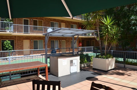 ADELAIDE CENTRAL APARTMENT - 3BR, 2BATH & CARPARK - Kawana Tourism 22