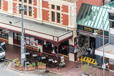 Stylish And Comfortable, Views Over Gouger St! - Kawana Tourism 17