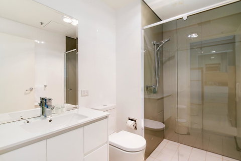 Stylish And Comfortable, Views Over Gouger St! - Kawana Tourism 14