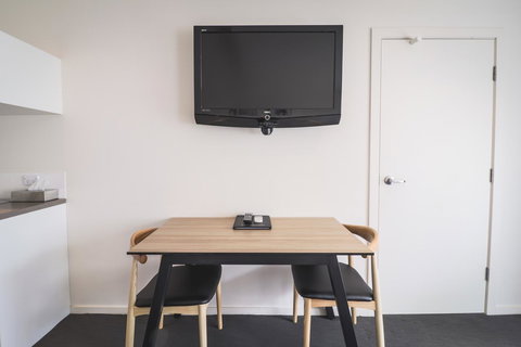 Manna By Haus - Kawana Tourism 9