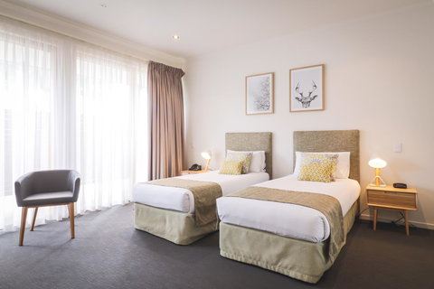 Manna By Haus - Kawana Tourism 32