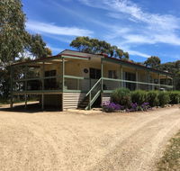 Cabernet Cottage - Kawana Tourism