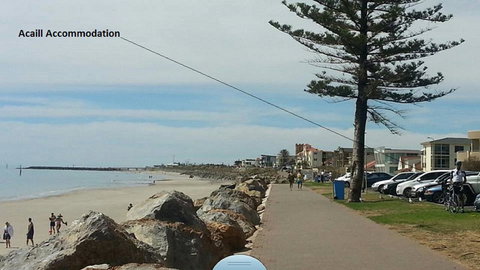 Acaill Accommodation Esplanade Living Self Check-In Self Check-Out - Kawana Tourism 17