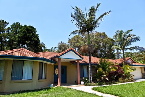 Byron Bay Guest - Kawana Tourism 19