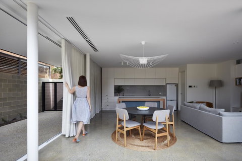 Swainson On Castle - Kawana Tourism 0