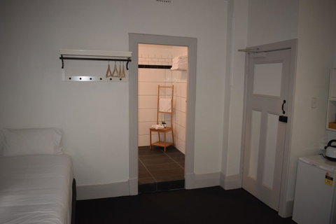 Ambassadors Hotel - Kawana Tourism 19
