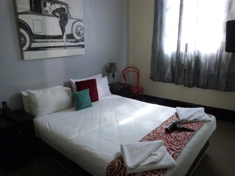 Ambassadors Hotel - Kawana Tourism 1