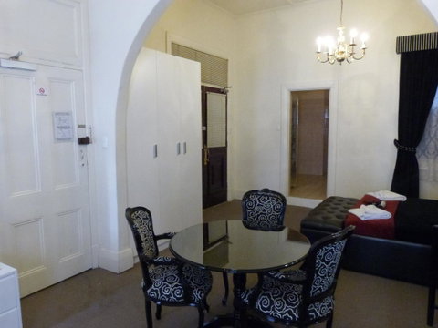 Ambassadors Hotel - Kawana Tourism 44