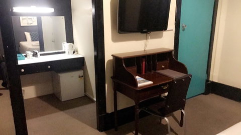 Ambassadors Hotel - Kawana Tourism 35