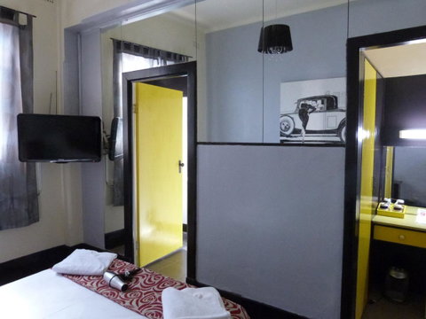 Ambassadors Hotel - Kawana Tourism 12
