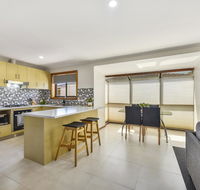 City Four Apartment - Kawana Tourism