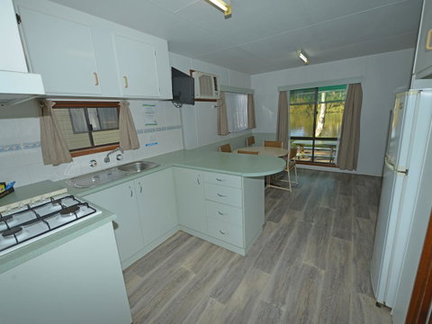 Echo Holiday Parks - Renmark - Kawana Tourism 27