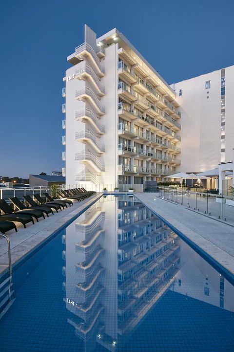 Art Series - The Watson - Kawana Tourism 0