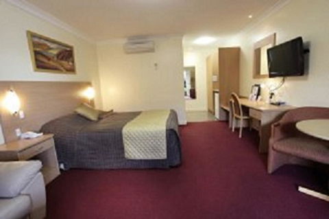 Cattlemans Country Motor Inn & Serviced Apartments - Kawana Tourism 26