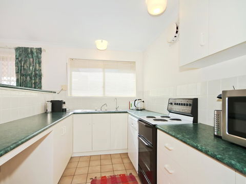 Moana Magic - C21 SouthCoast Holidays - Kawana Tourism 3