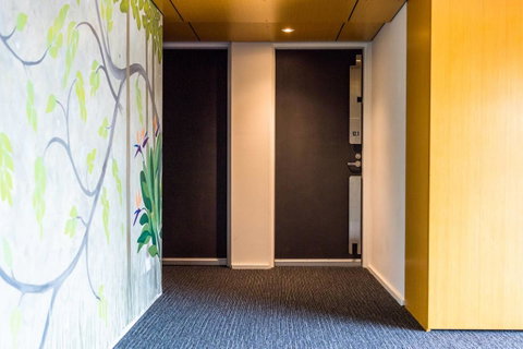 Modern 2 Bedroom+WIFI/Netflix/Parking+Great Views! - Kawana Tourism 14