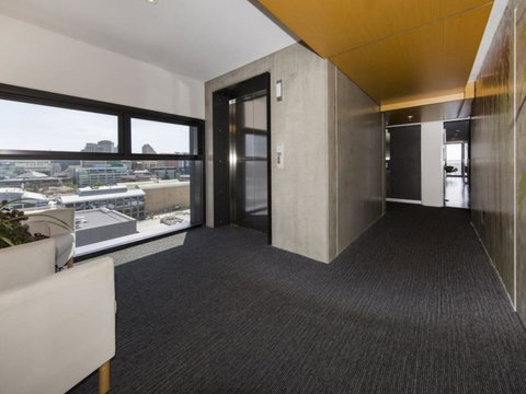 Modern 2 Bedroom+WIFI/Netflix/Parking+Great Views! - Kawana Tourism 35