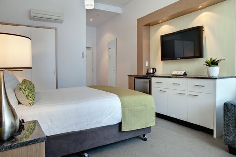 Walkers Arms Hotel - Kawana Tourism 19