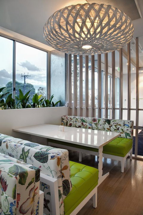 Walkers Arms Hotel - Kawana Tourism 5