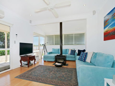 Boat House - Kawana Tourism 2