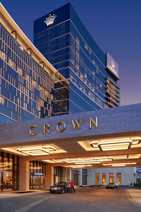 Crown Towers Perth - Kawana Tourism 8