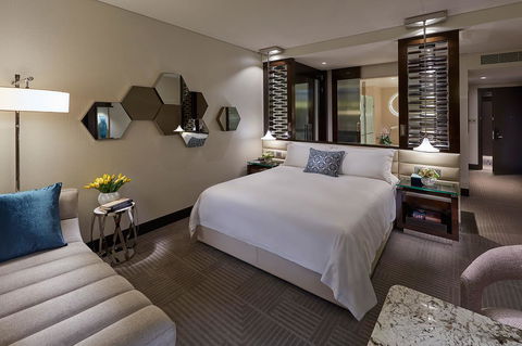 Crown Towers Perth - Kawana Tourism 16