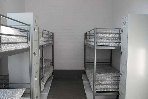 Perth City Backpackers Hostel - Note - Valid Passport Required To Check In - Kawana Tourism 5