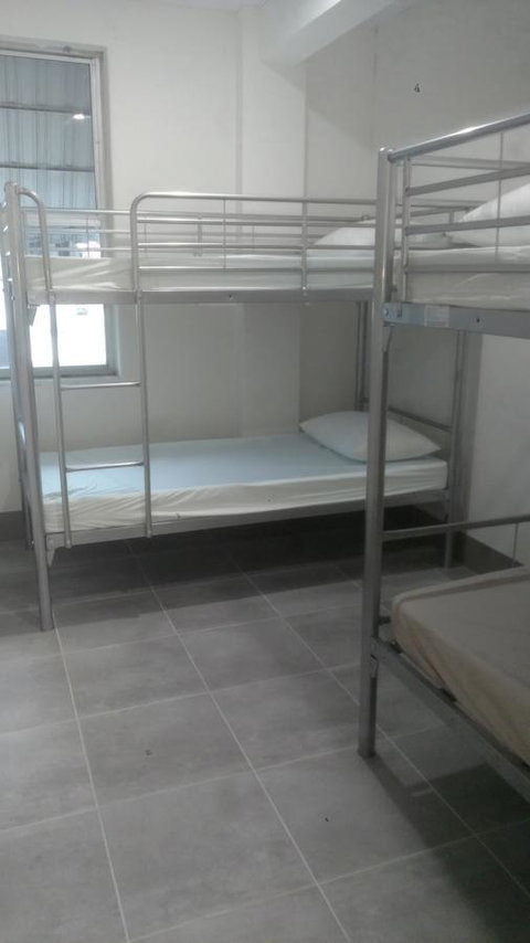 Perth City Backpackers Hostel - Note - Valid Passport Required To Check In - Kawana Tourism 21