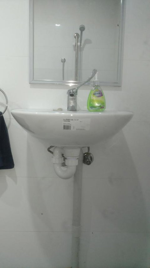 Perth City Backpackers Hostel - Note - Valid Passport Required To Check In - Kawana Tourism 17
